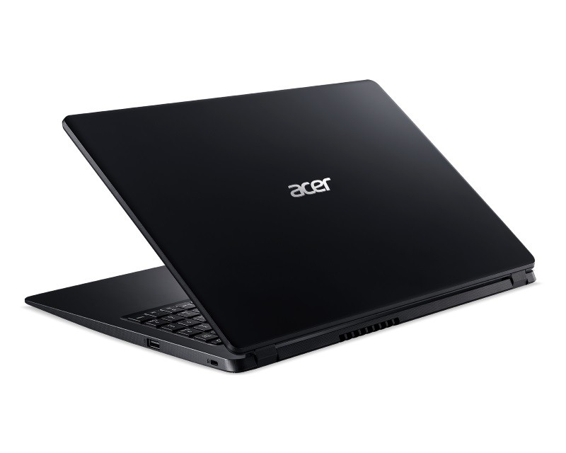 EWE PC  AMD Ryzen 3 3200G 8GB 240GB no TM